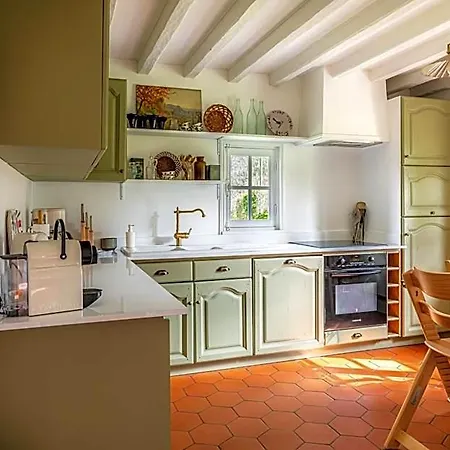 Charming Normandy House 4* Équemauville