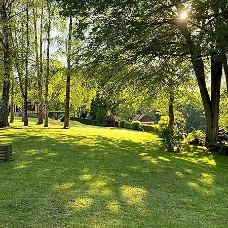 Charming Normandy House Hotel Équemauville